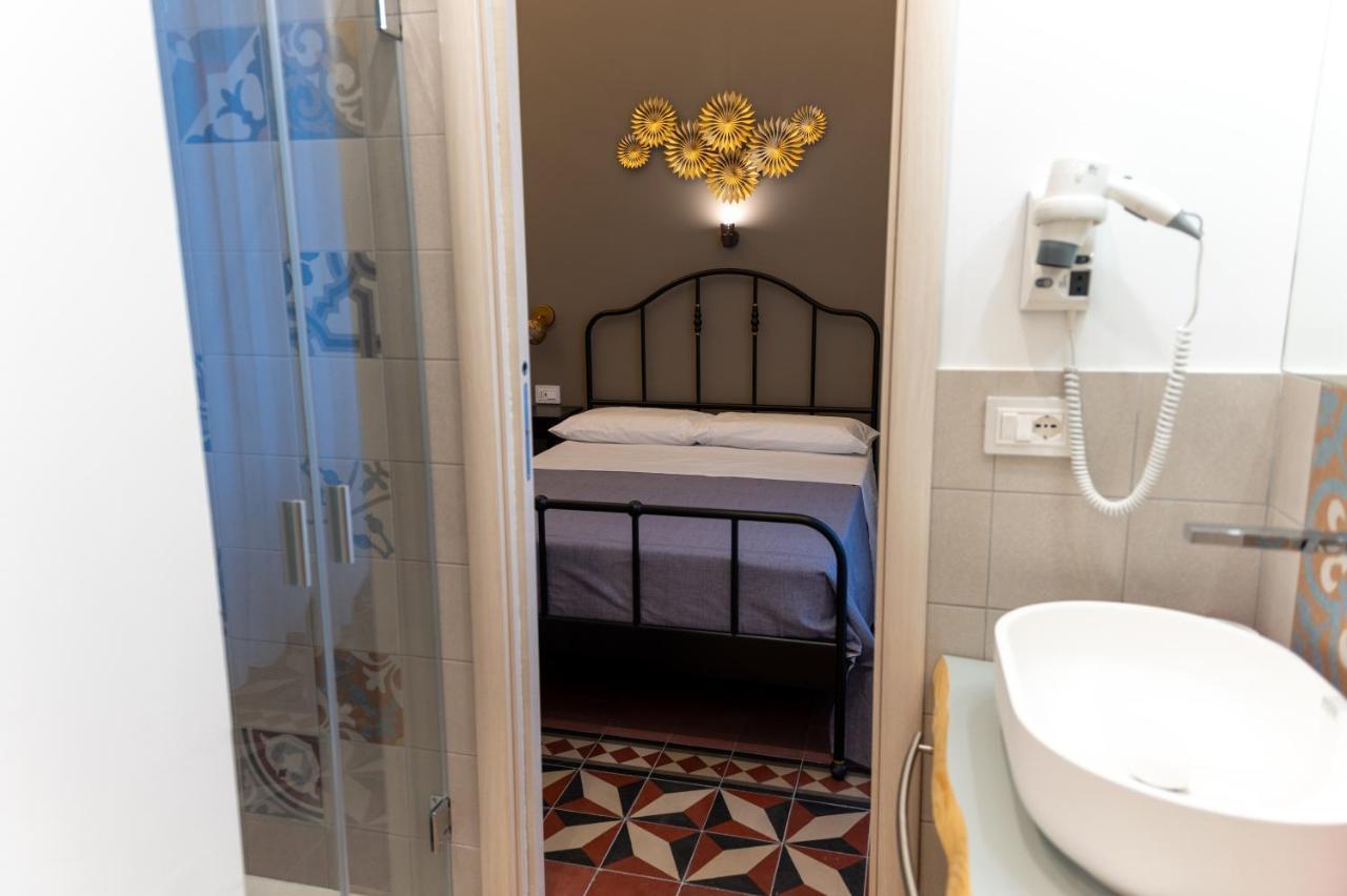 Bed and Breakfast Ursino'S Luxury Katania Zewnętrze zdjęcie